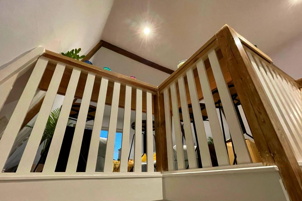 Stunning Luxury Apartment In Central Lymington Zewnętrze zdjęcie