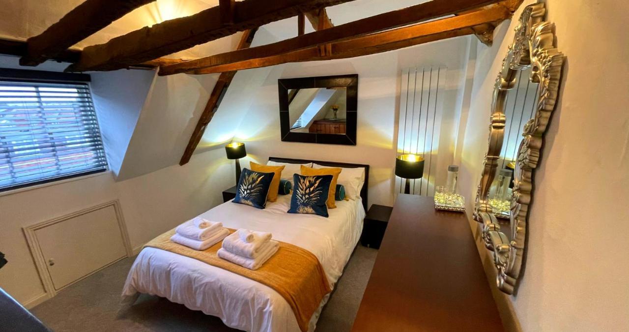 Stunning Luxury Apartment In Central Lymington Zewnętrze zdjęcie