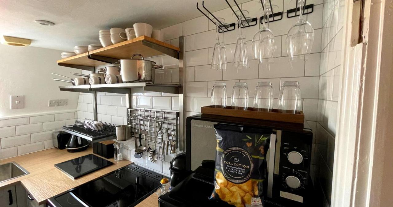Stunning Luxury Apartment In Central Lymington Zewnętrze zdjęcie